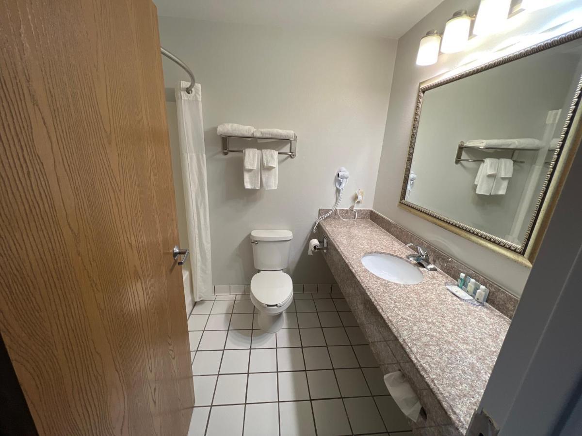 Quality Inn & Suites Rosemount Exteriör bild