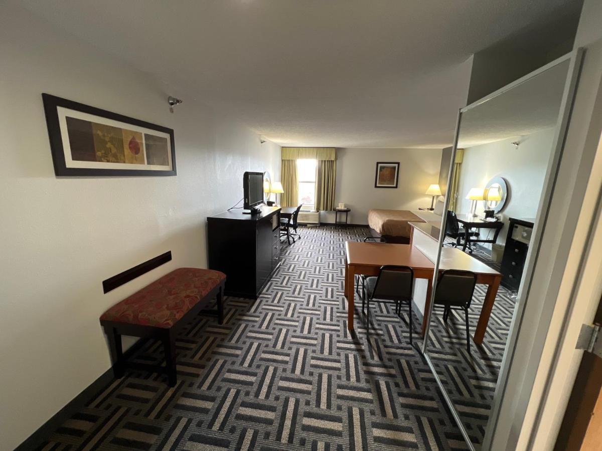 Quality Inn & Suites Rosemount Exteriör bild