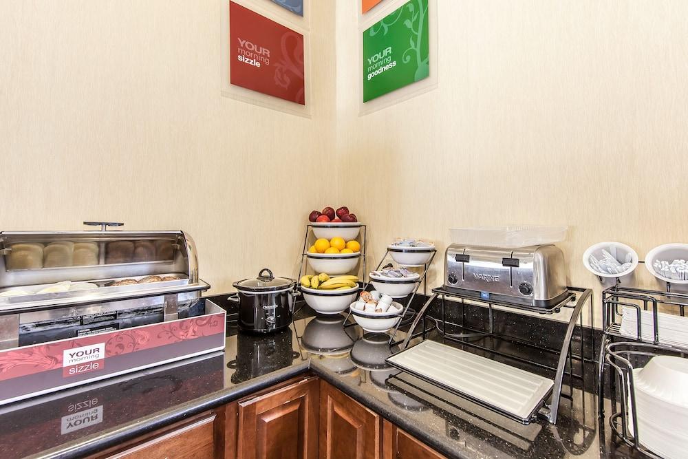 Quality Inn & Suites Rosemount Exteriör bild